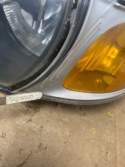 2002 to 2005 BMW 3 E46 Sedan Left Driver LH Halogen OEM Headlight V5965 DW3