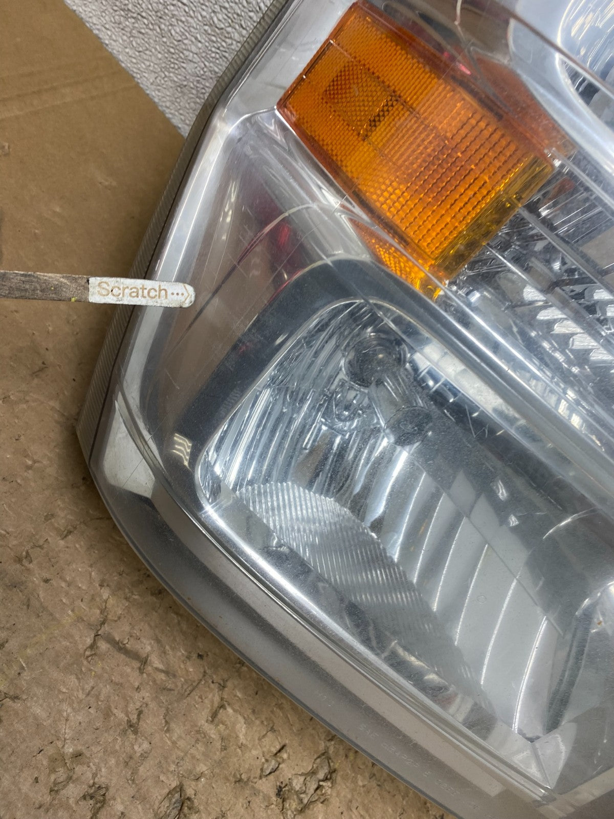 2008-2014 Ford Econoline E150 E250 E350 Left+Right Headlights V8120 DW4