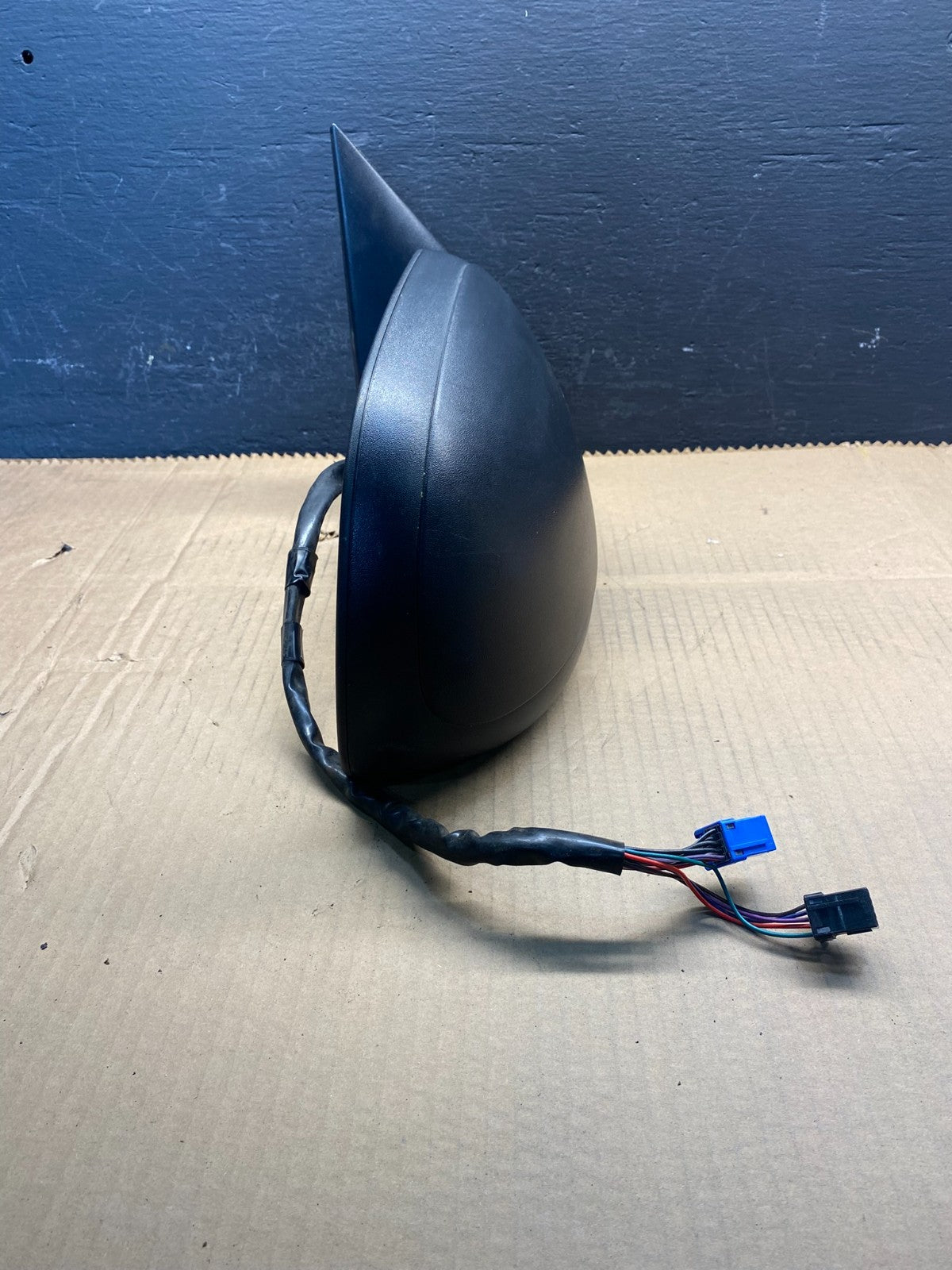 2003-2006 Chevrolet Tahoe Suburban Right Passenger Turn Door Mirror ac7859 DG10