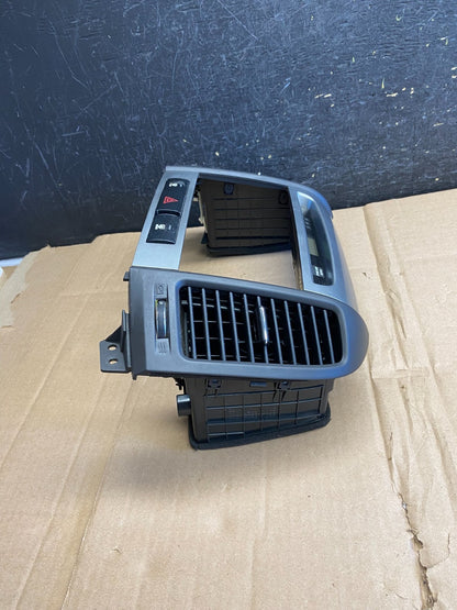 2007 to 2009 Hyundai Santa Fe Center Dashboard Radio Bezel Trim AI5967 DG2