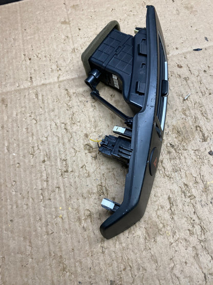 2007-2012 Hyundai Veracruz Left Driver LH Dash AC Air Vent Trim Panel Y8145 DG2