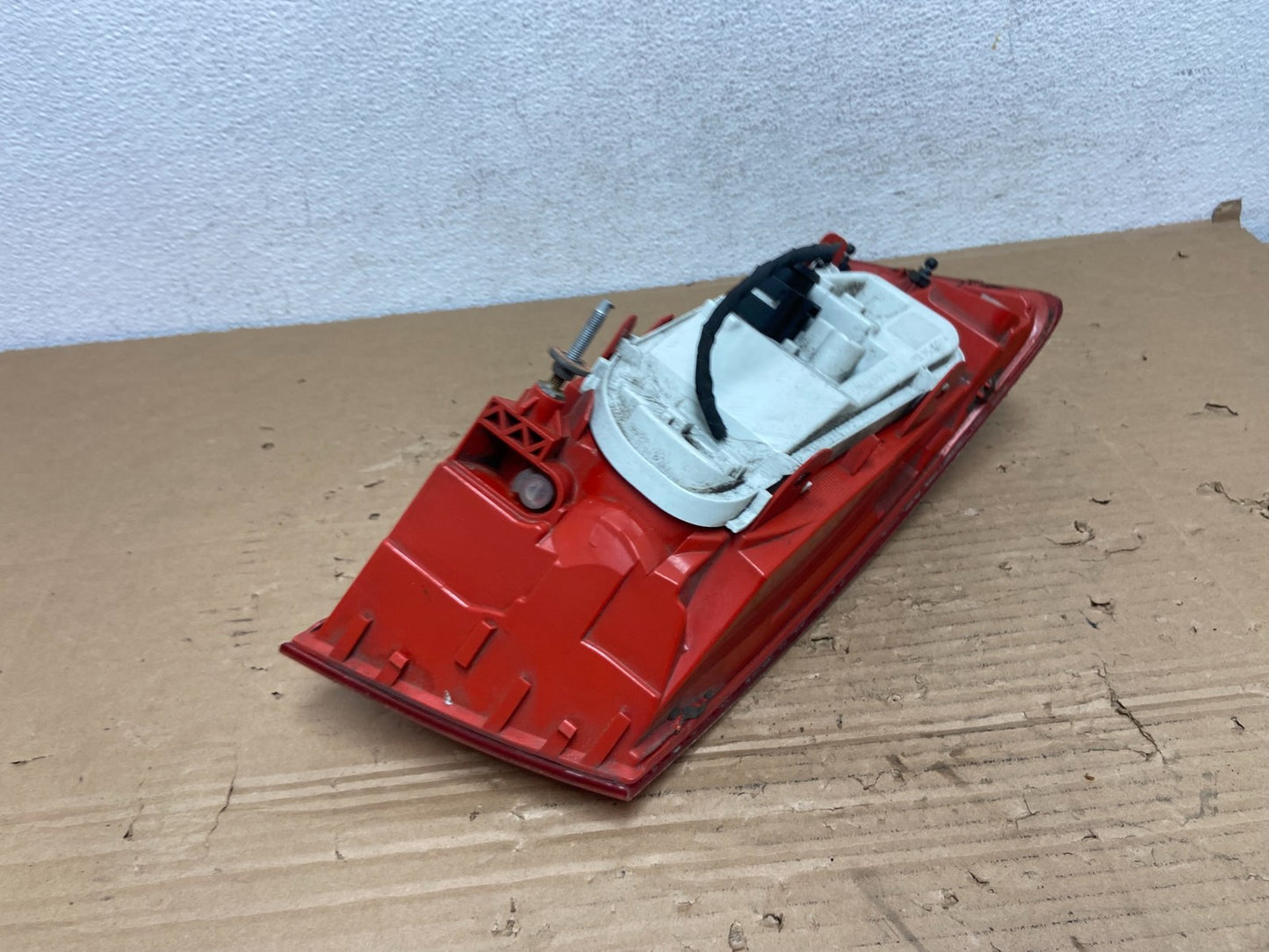 2009 to 2011 Audi A6 Right Passenger Rh Side Tail Light AD4307 DG7