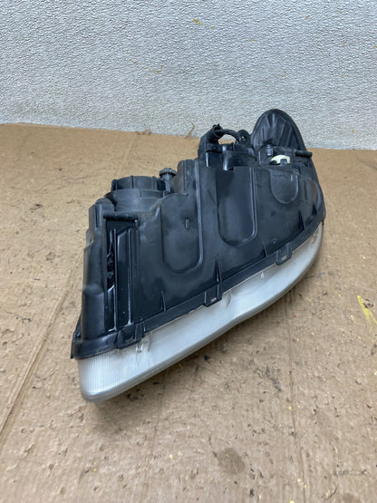 2007 2008 2009 2010 Hyundai Elantra Right Passenger Side Headlight AA43214