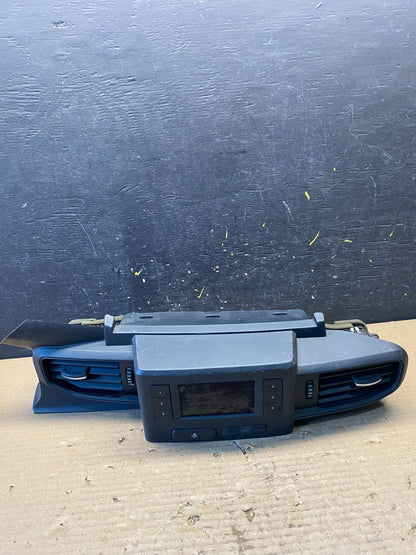2020 to 2023 Ford  Explorer Console Radio Display Screen Air Vents Oem s3008 DG10