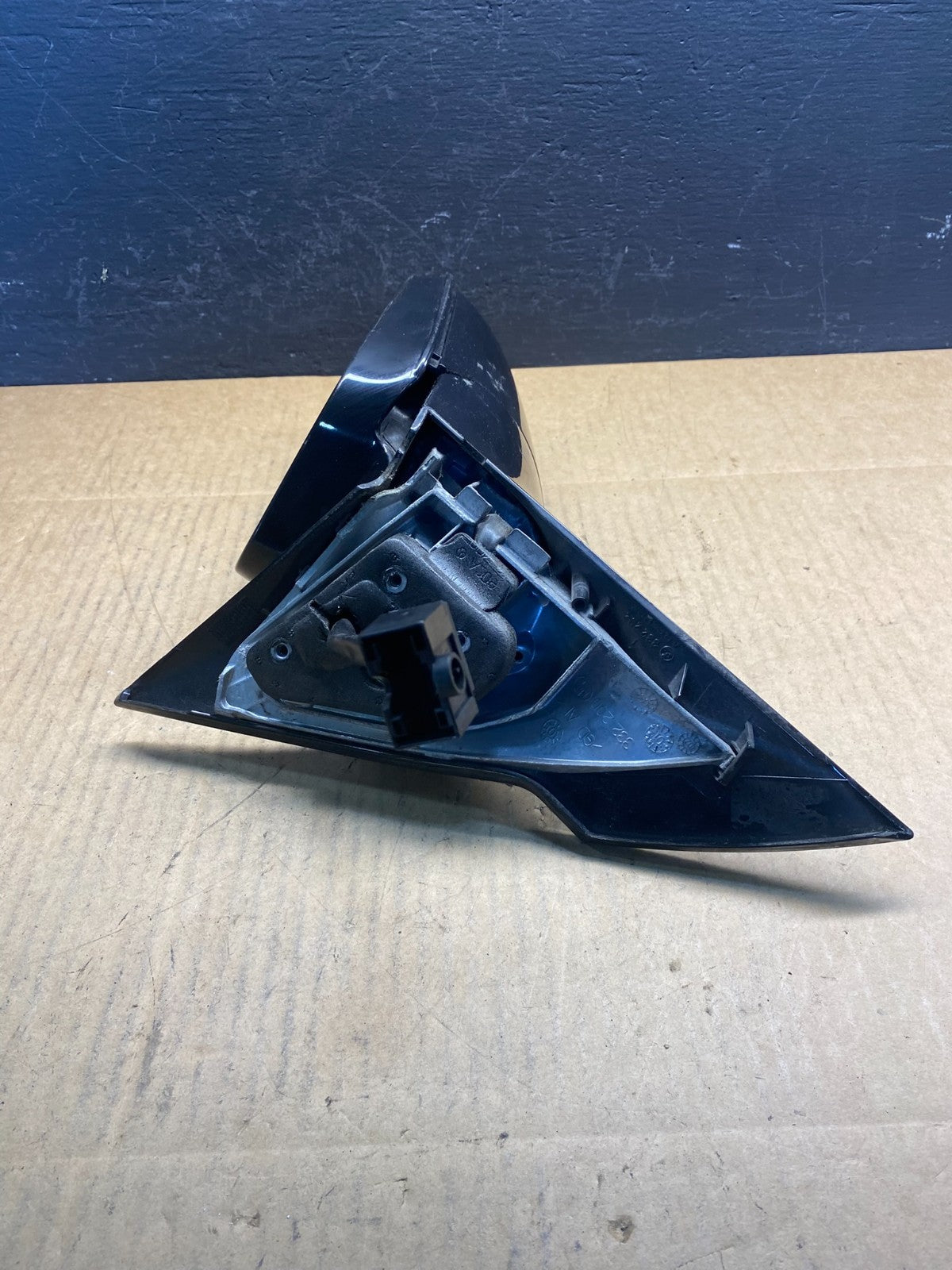 2003 to 2009 Mercedes CLK 320 430 Right Passenger Side View Mirror AC2853 DW9