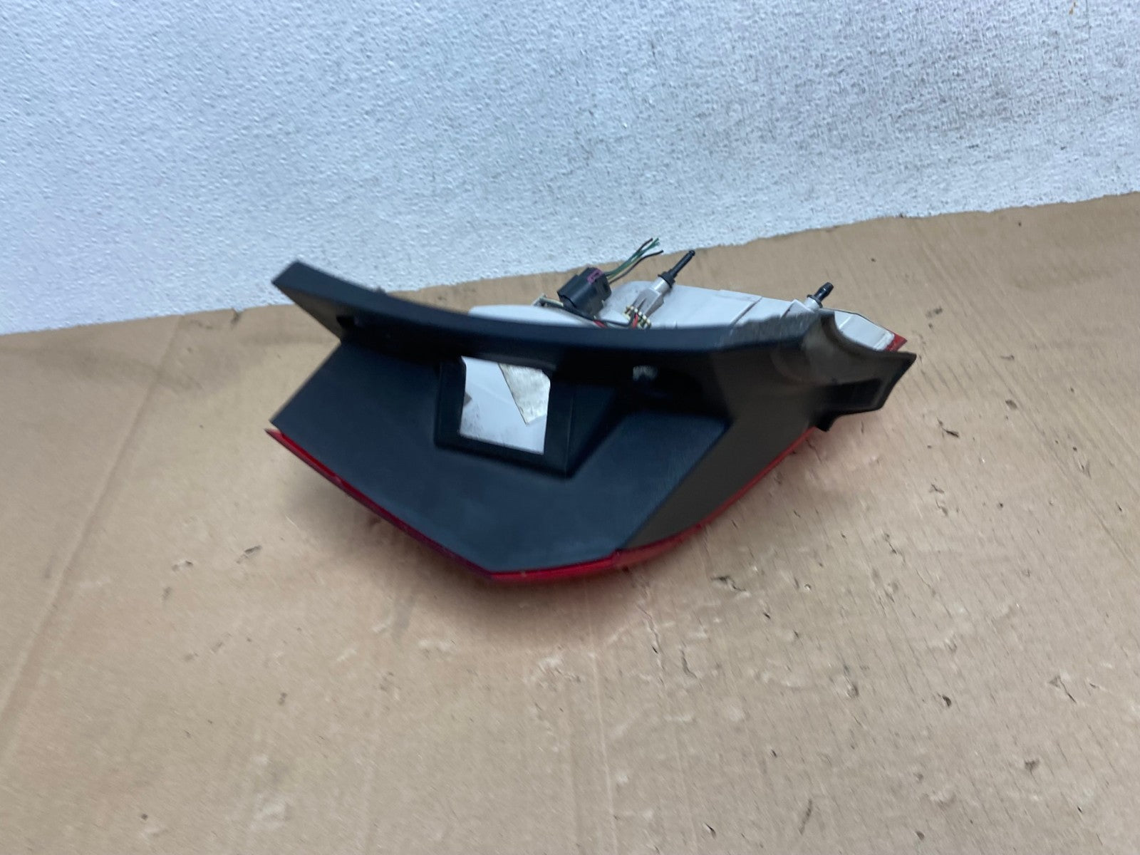 2010 to 2017 GMC Terrain Halogen Right Passenger Rh Side Tail Light AE9166 LK4