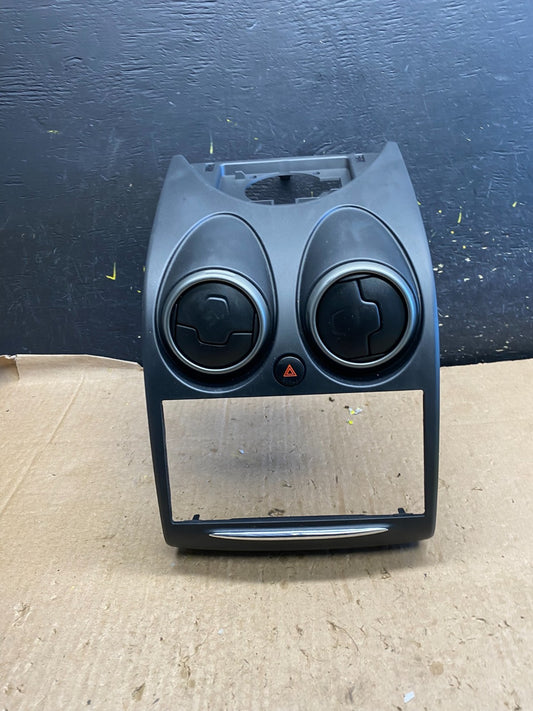 OEM 2011 2012 2013 Nissan Rogue Dash Upper Center Radio Bezel Trim Z1715 DG0