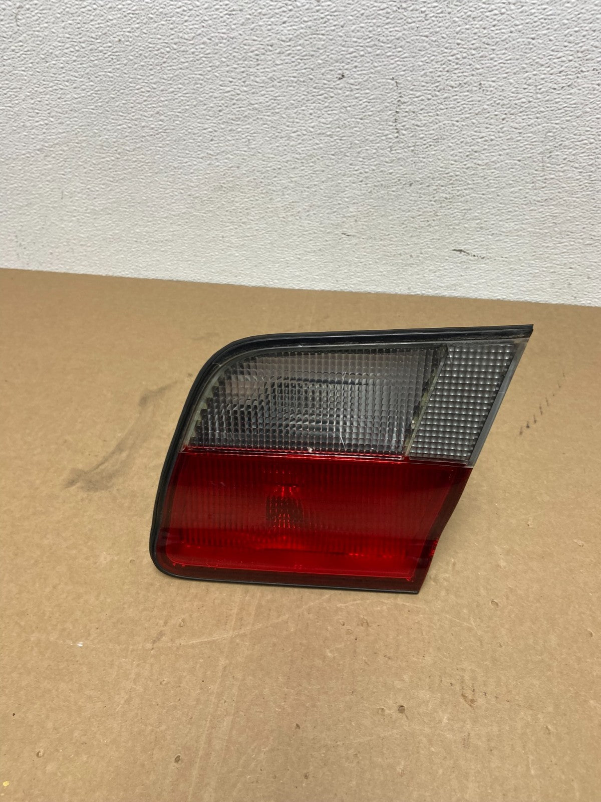 1995 1996 Nissan Maxima Right Passenger RH Side Inner Tail Light Oem AB9994 DW0
