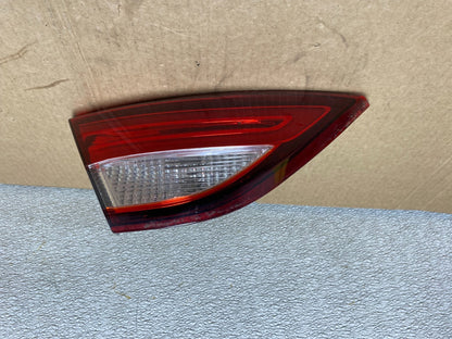 2015 to 2017 Chrysler 200 Sedan Left Driver Side Inner Tail Light V1006 DW0