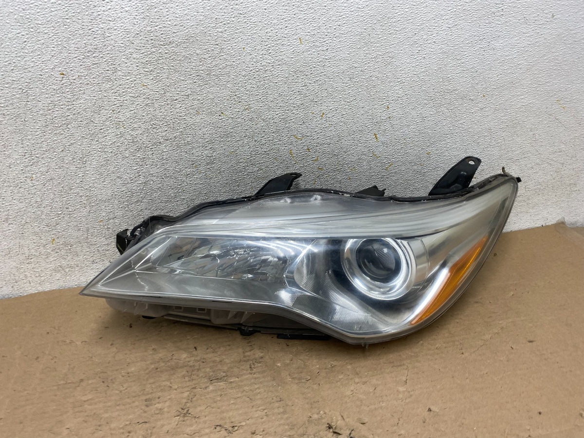 2015 2016 2017 Toyota Camry Left Driver LH Side Halogen Headlight AI0998 DW0