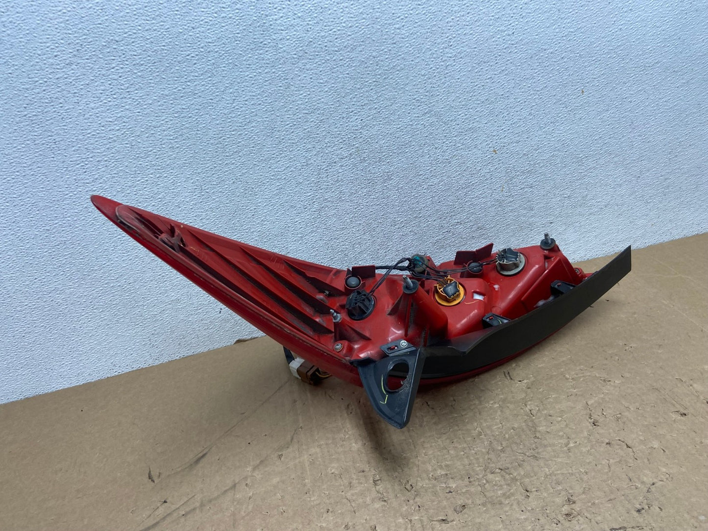 2007 - 2012 Nissan Versa Hatchback Left Driver Side Lh Tail Light AG1273 LK6