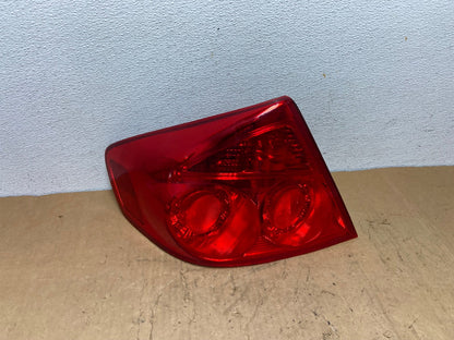 2005 to 2006 Infiniti G35 Left Driver Lh Side Tail Light AD1397 LK0