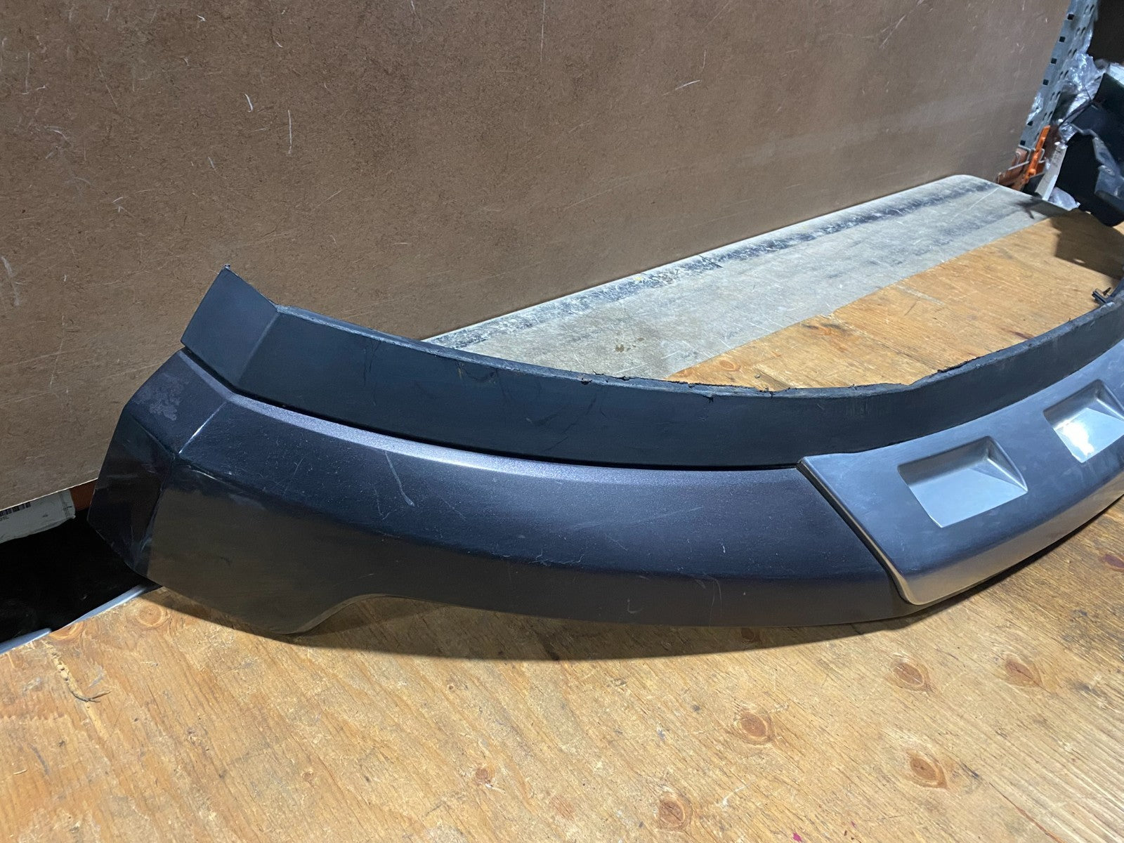 2013 to 2016 GMC Acadia Denali Front Lower Bumper Cover 22814523 V4010 PS1