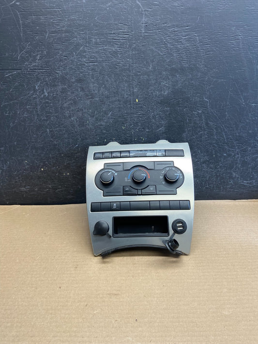 2005 2006 2007 Jeep Commander Grand Cherokee A/C Climate Control Bezel AH1304 DG0
