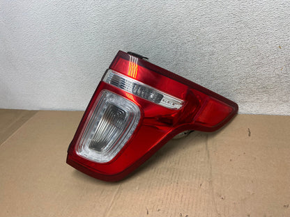 2011 2012 2013 2014 2015 Ford Explorer Right Passenger RH Tail light AG6650 LK1