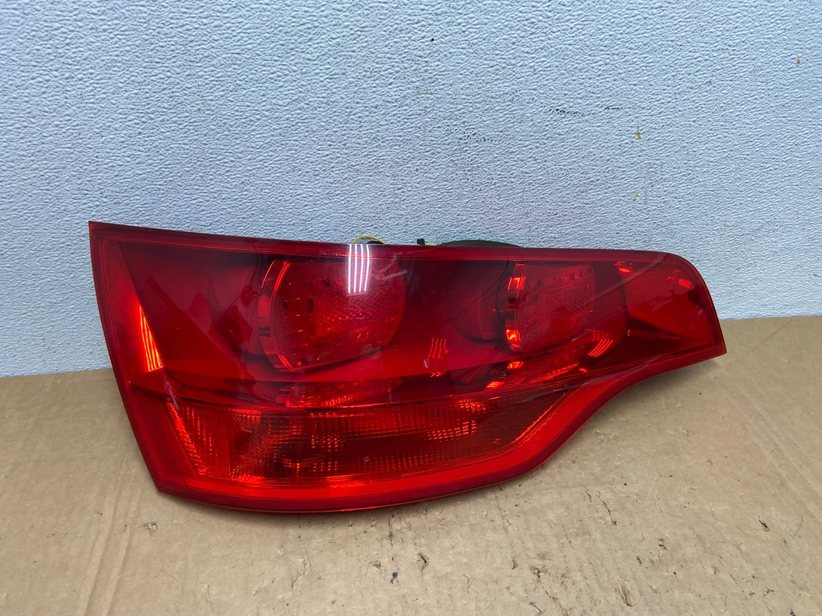 2007 2008 2009 Audi Q7 Left Driver Lh Side Tail Light AD3275 LK0