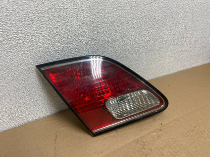 2002 2003 2004 Lexus ES300 ES330 Left Driver Lh Inner Tail Light Oem AB6149 LK2