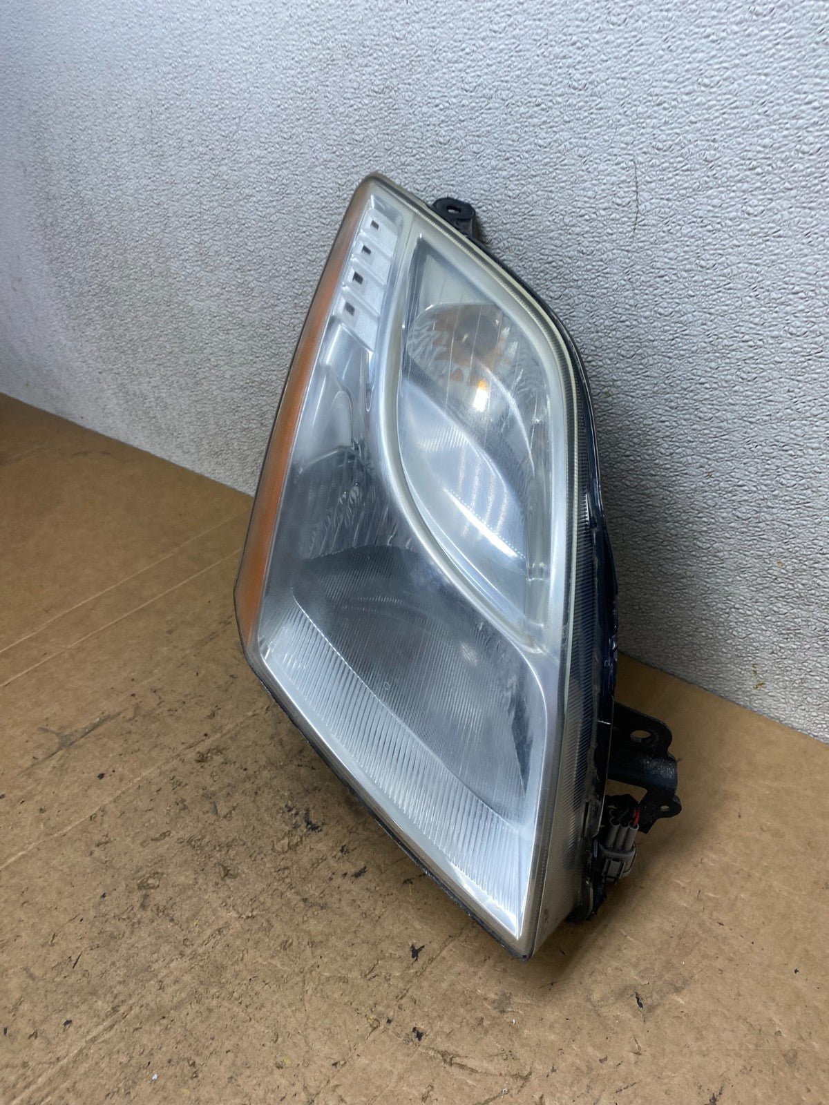 2010 2011 2012 Nissan Sentra Halogen Right Passenger RH Side Headlight T5135 DW1