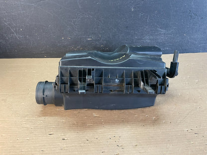 2010 to 2018 Mercedes-Benz Sprinter 2500 3.0L Air Cleaner Box AF3381 DW3