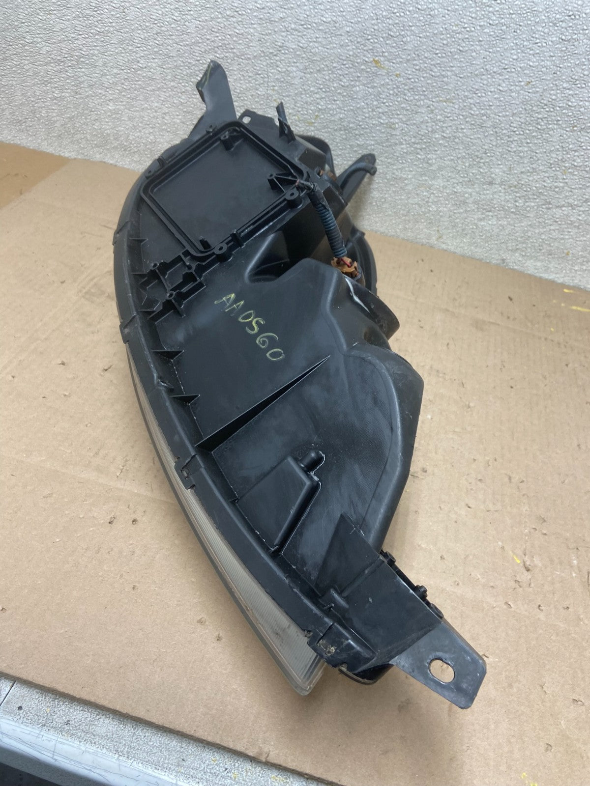2006 to 2010 Toyota Sienna Left Driver Lh Side Headlight Halogen AA0560 DW8