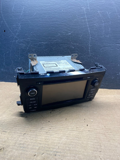 2013 to 2015 Nissan Altima Radio Screen Receiver AM-FM CD Player AD9835 DG0