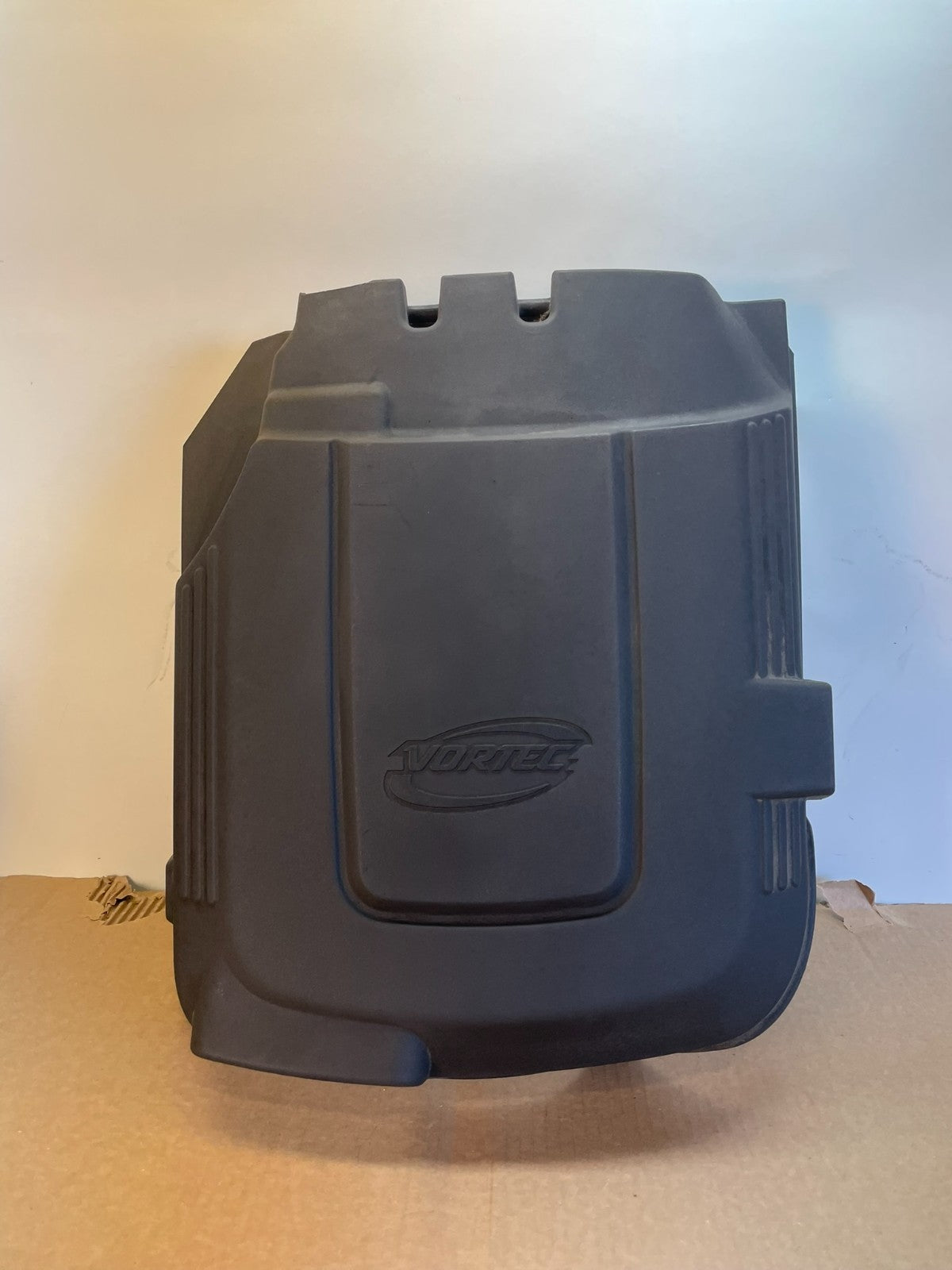 2007 to 2014 Chevrolet Silverado Vortec Engine Cover Shield ag3061 DG0