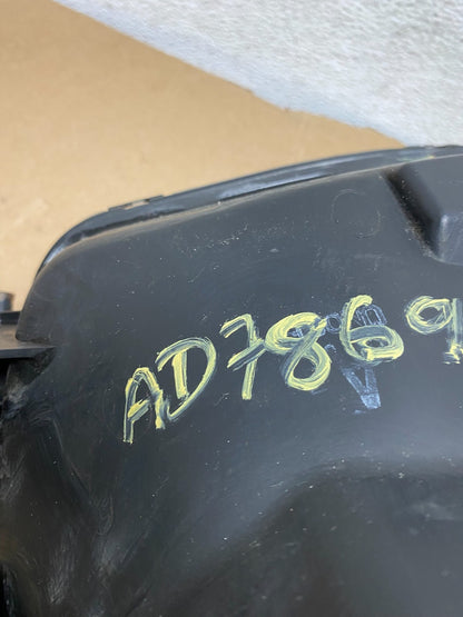2003 to 2006 Honda Element Left Driver Lh Side Headlight AD7869 DW11