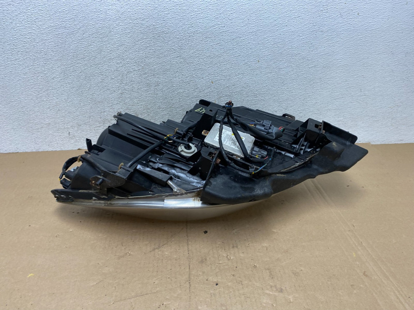 2010 - 2012 Mazda Cx9 Cx-9 Left Driver LH Headlight Xenon HID AG4649 DW8