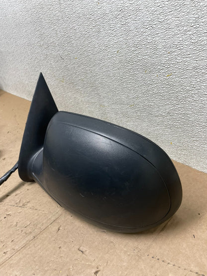 1999-2006 Chevrolet Silverado Suburban Turn Sgn Left Driver Mirror OEM W8910 DW2