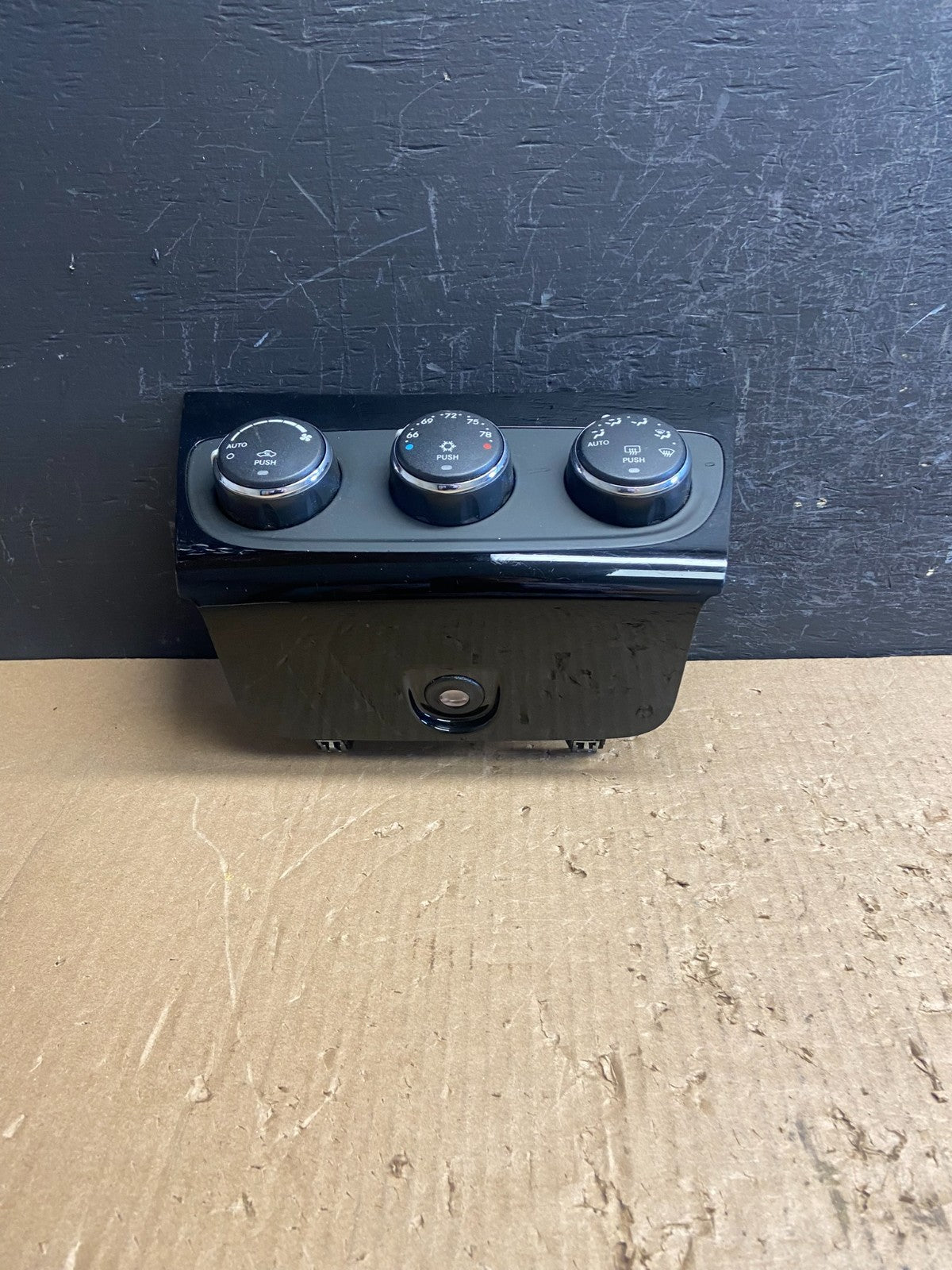 2011-2014 Chrysler 200 Heater AC Climate Switch Temperature Control OE af1519 DG0