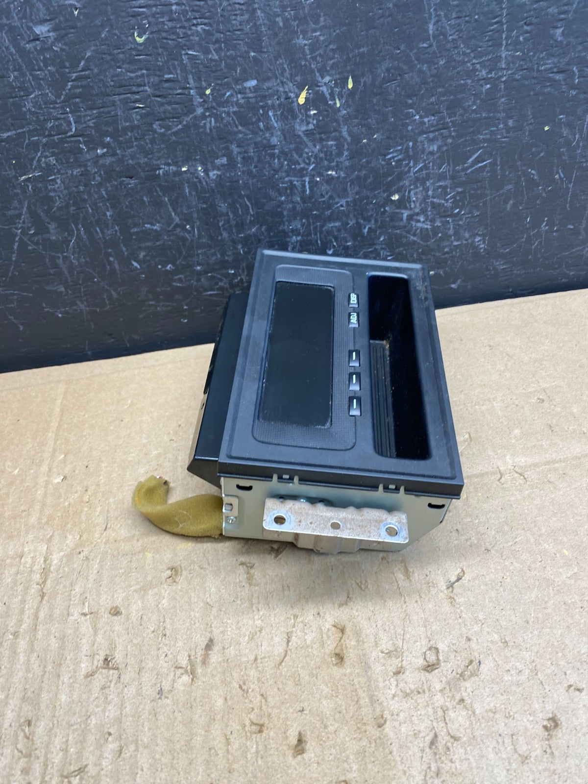 2001-2006 Mitsubishi Montero Information Dash Display Screen  OEM ac4617 DG1