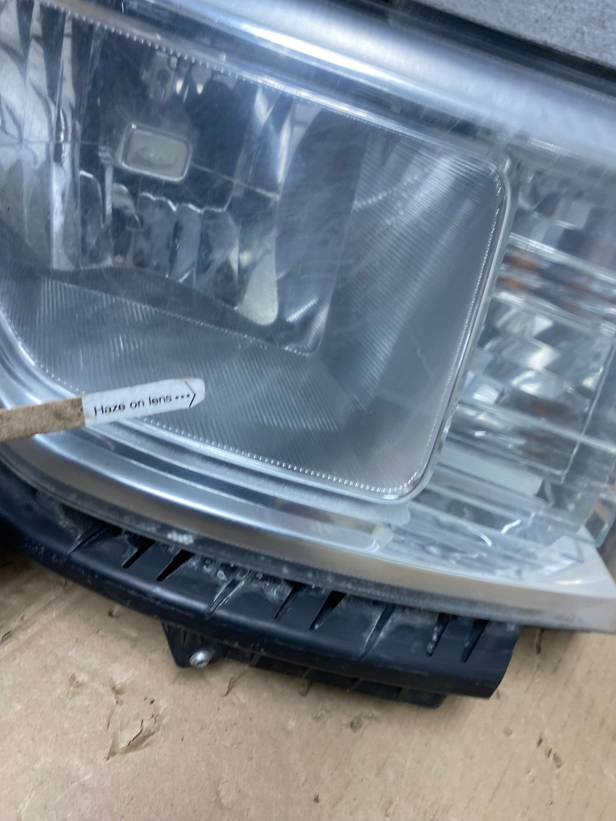 2009 2010 2011 2012 Ford Flex Right Passenger Headlight Halogen AE9308 LK4