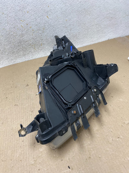 2006 - 2009 Toyota Prius Right Passenger Rh Side Headlight Halogen TYC AH6831 DW8
