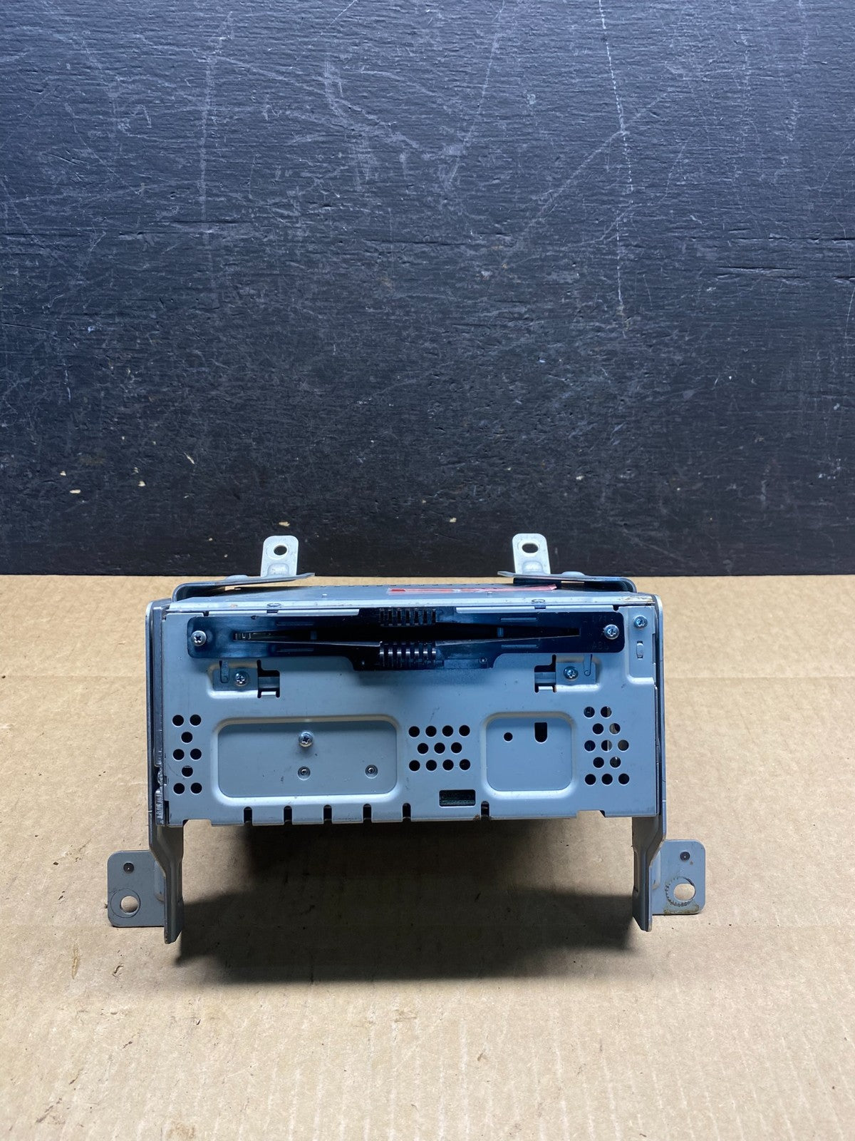 2016 2017 Ford Taurus Radio Stereo CD Player Receiver AM FM Audio AG9512 DG0