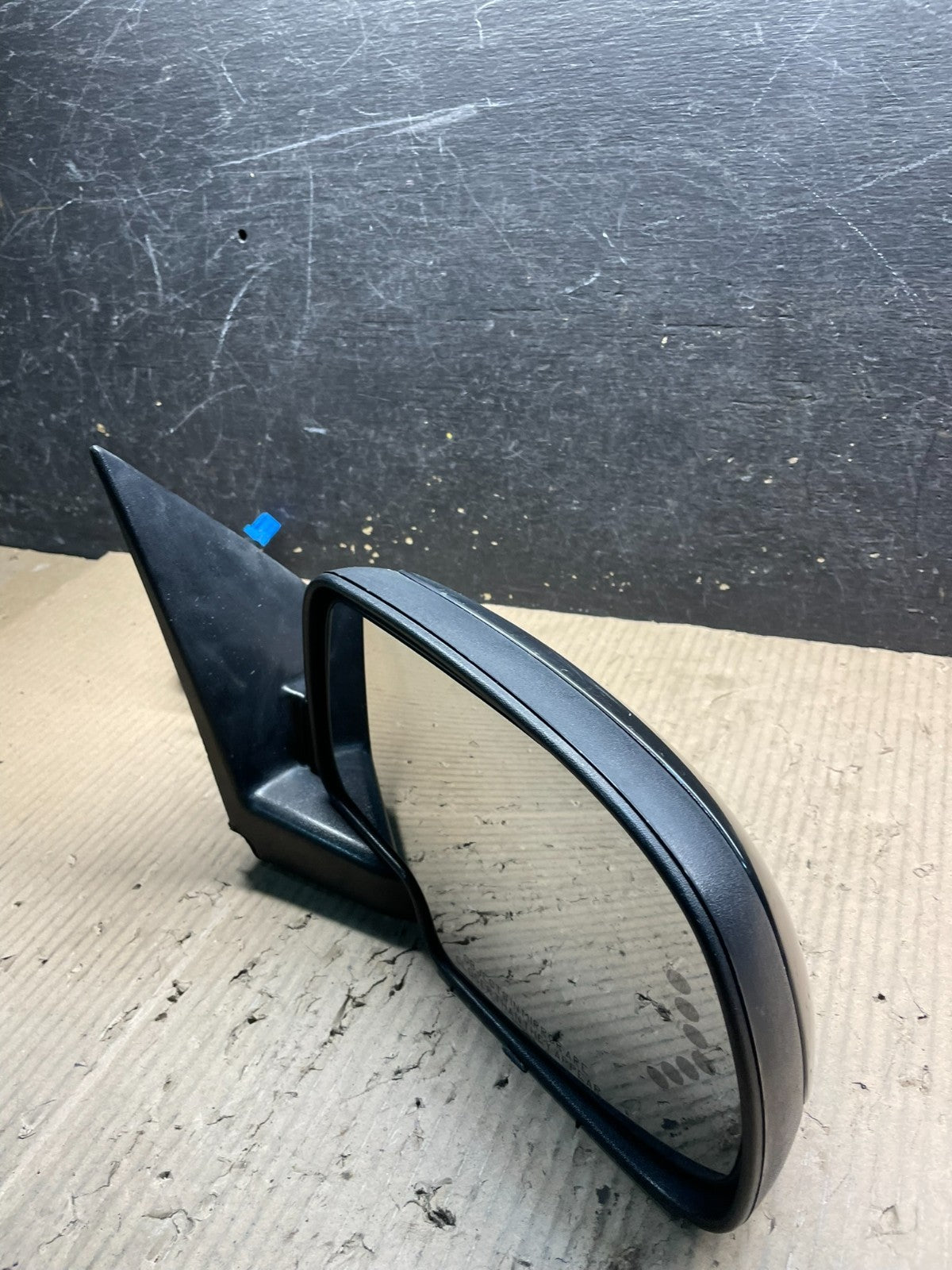 2003-2006 Chevrolet Tahoe Suburban Right Passenger Turn Door Mirror OEM X0877 DG10