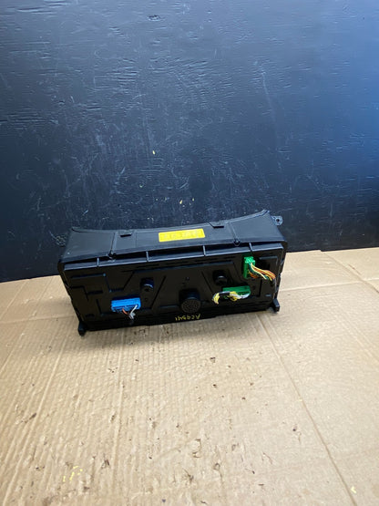 2012-2018 Volvo VNL Instrument Gauge Cluster 21580323-p02 AC95416