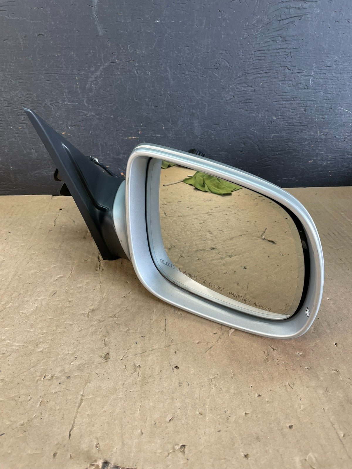 2009 to 2012 Audi Q5 Right Passenger Side Door View Power Mirror AD5882 DW2