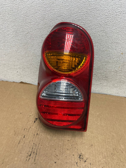 2002 2003 2004 Jeep Liberty Left Driver LH Side Tail Light AG2109 LK0