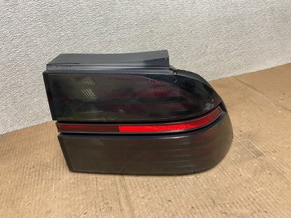 1989 to 1996 Chevrolet Beretta Right Passenger Side Tail Light AA63970