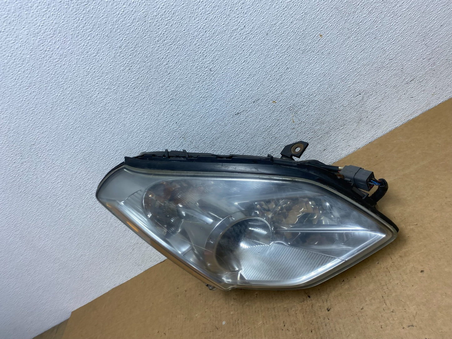 2007 2008 Nissan Maxima Right Passenger RH Headlight Xenon AD4640 DW1