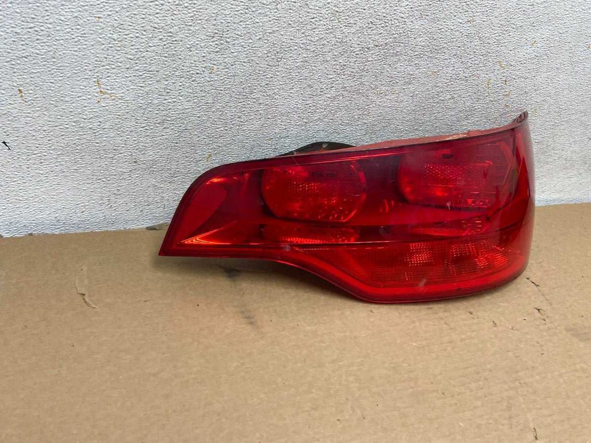 2007 2008 2009 Audi Q7 Right Passenger Rh Side Tail Light AH4430 DW1