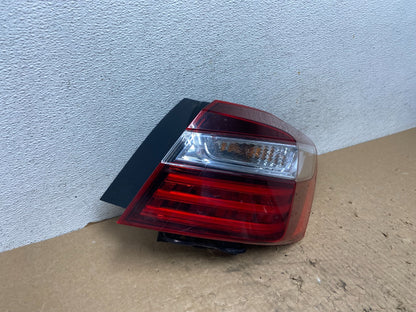 2016 to 2017 Honda Accord Right Passenger Side Tail Light af8408 DG2