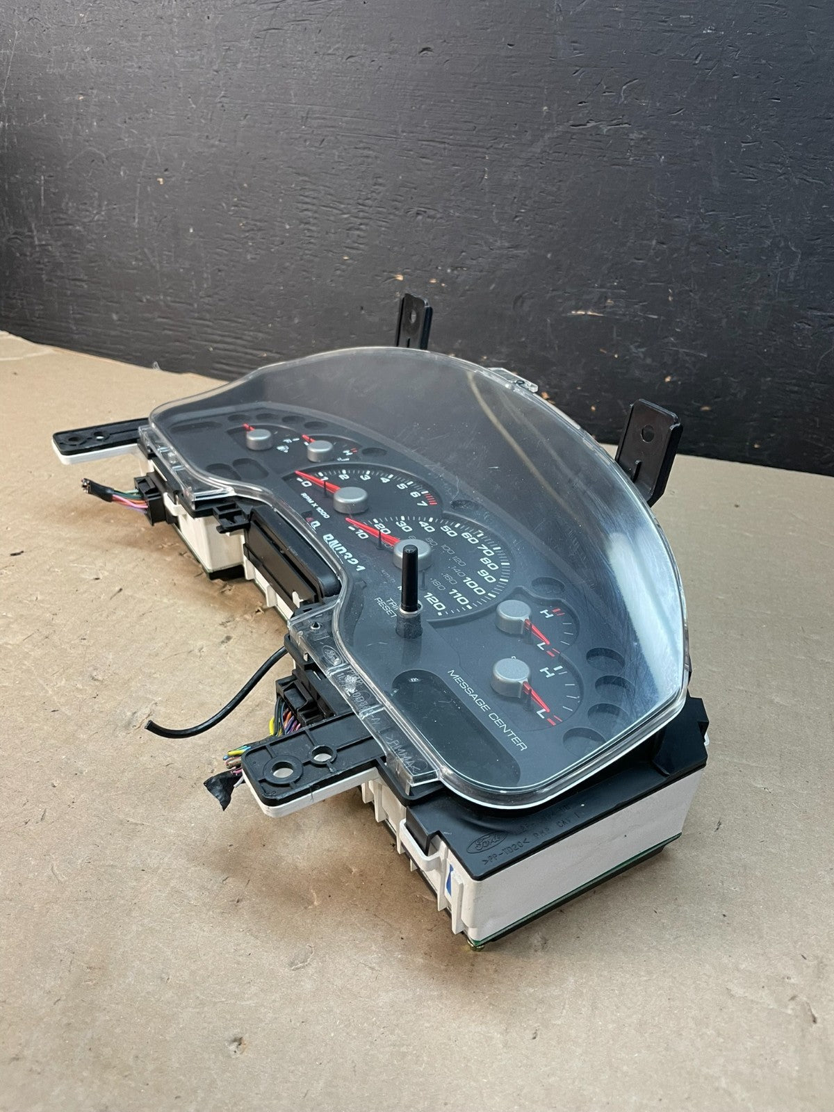 2001 2002 2003 Ford Explorer Speedometer Cluster Gauge AE3373 DG2