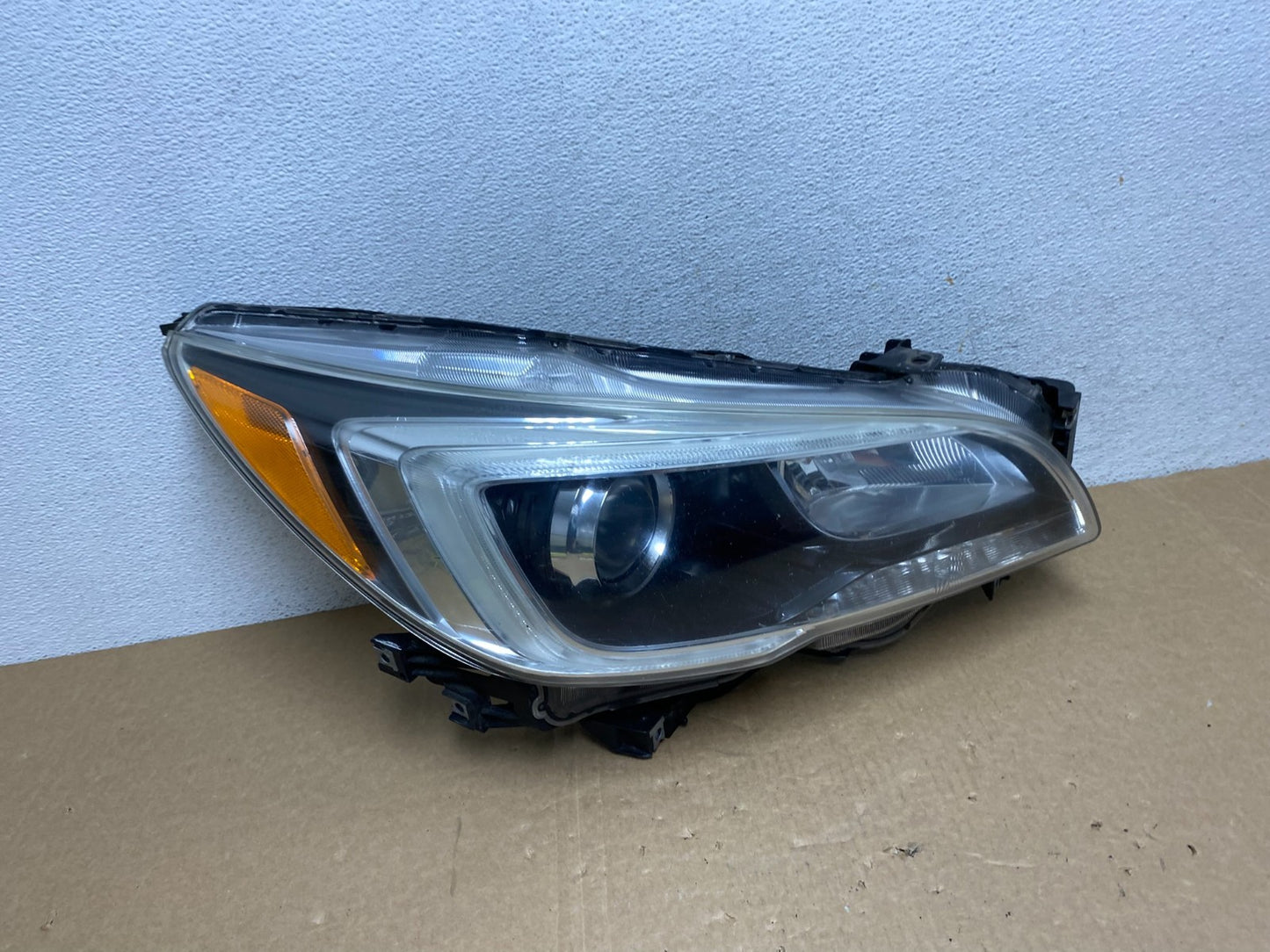 2015 - 2017 Subaru Legacy Outback Right Passenge LED Halogen Headlight AF9948 DW0