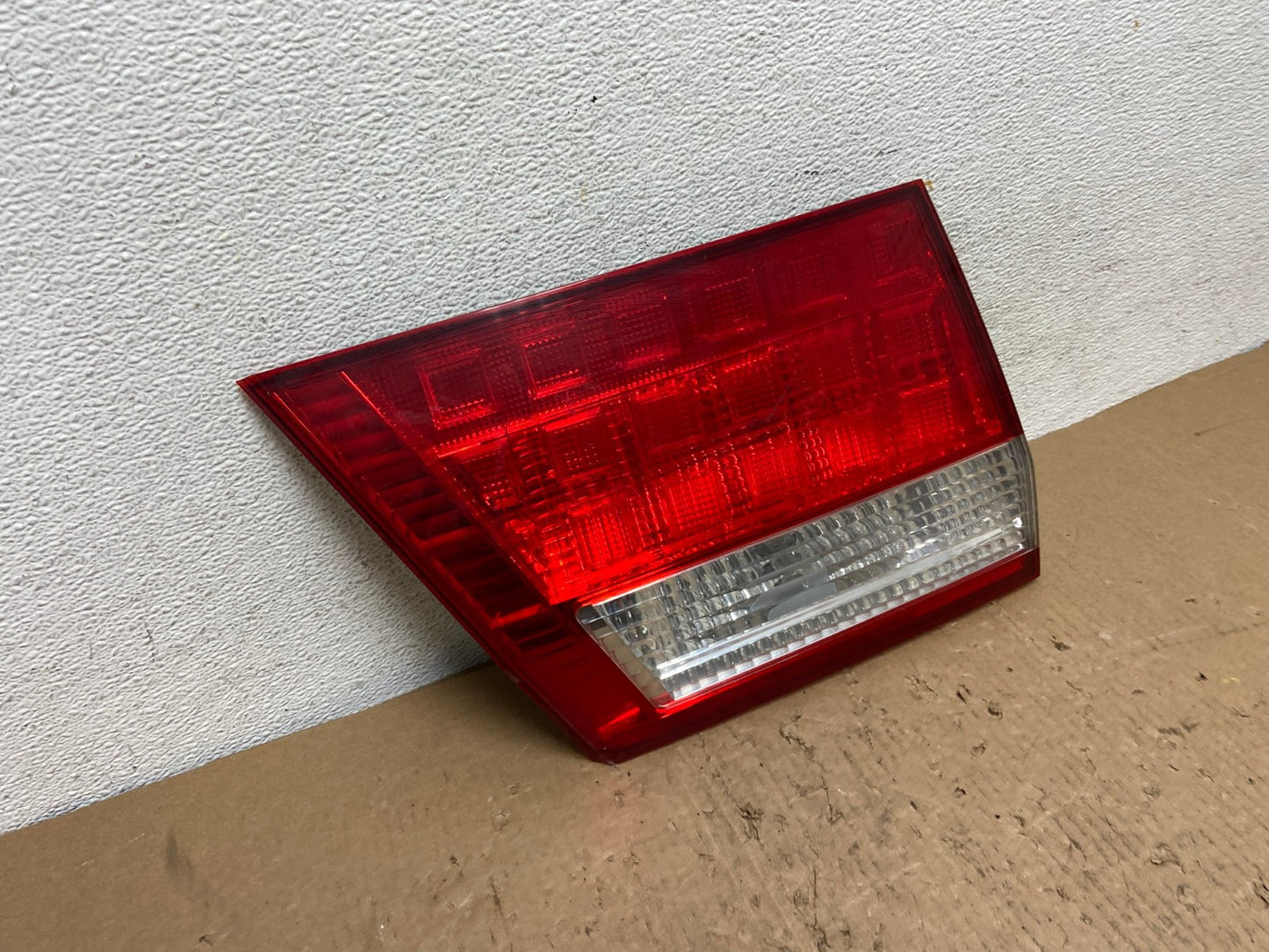 2005 2006 2007 Honda Odyssey Inner Left Driver Lh Tail Light AD8782 LK2