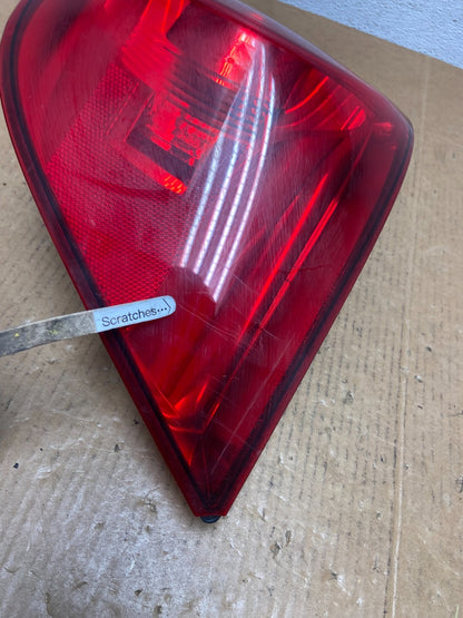 2009 to 2014 Volkswagen Routan Left Driver LH Side Tail Light AE0362 DW3