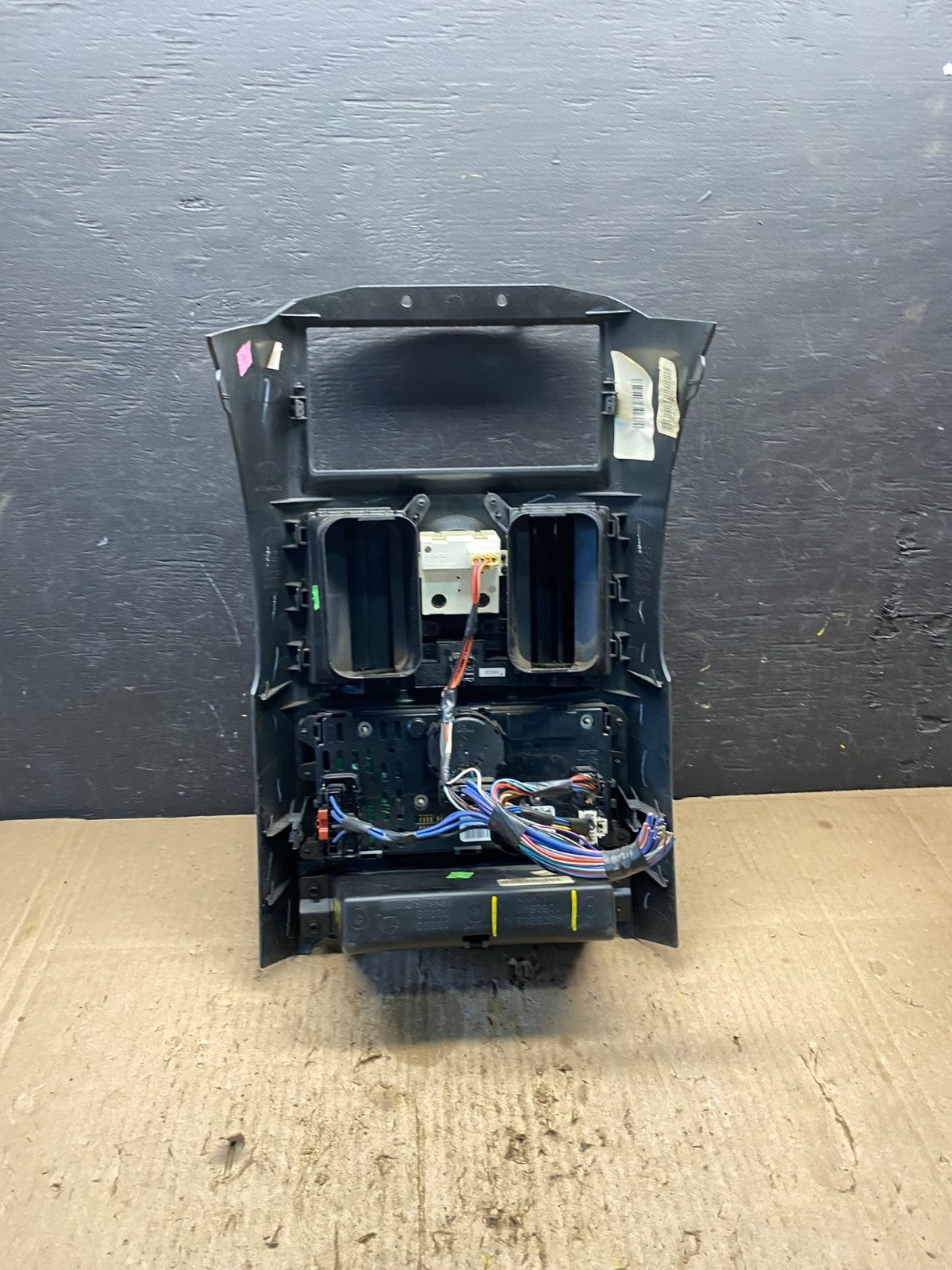 2008-2010 Dodge Grand Caravan  A/C Climate Control Unit Bezel Trim Oem P1899 DG5