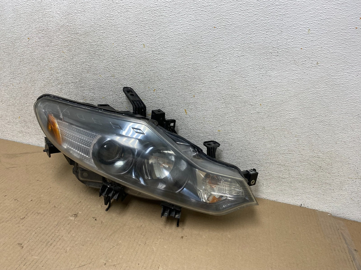 2011 to 2014 Nissan Murano Headlight Right Passenger Rh Halogen AH6789 DW2