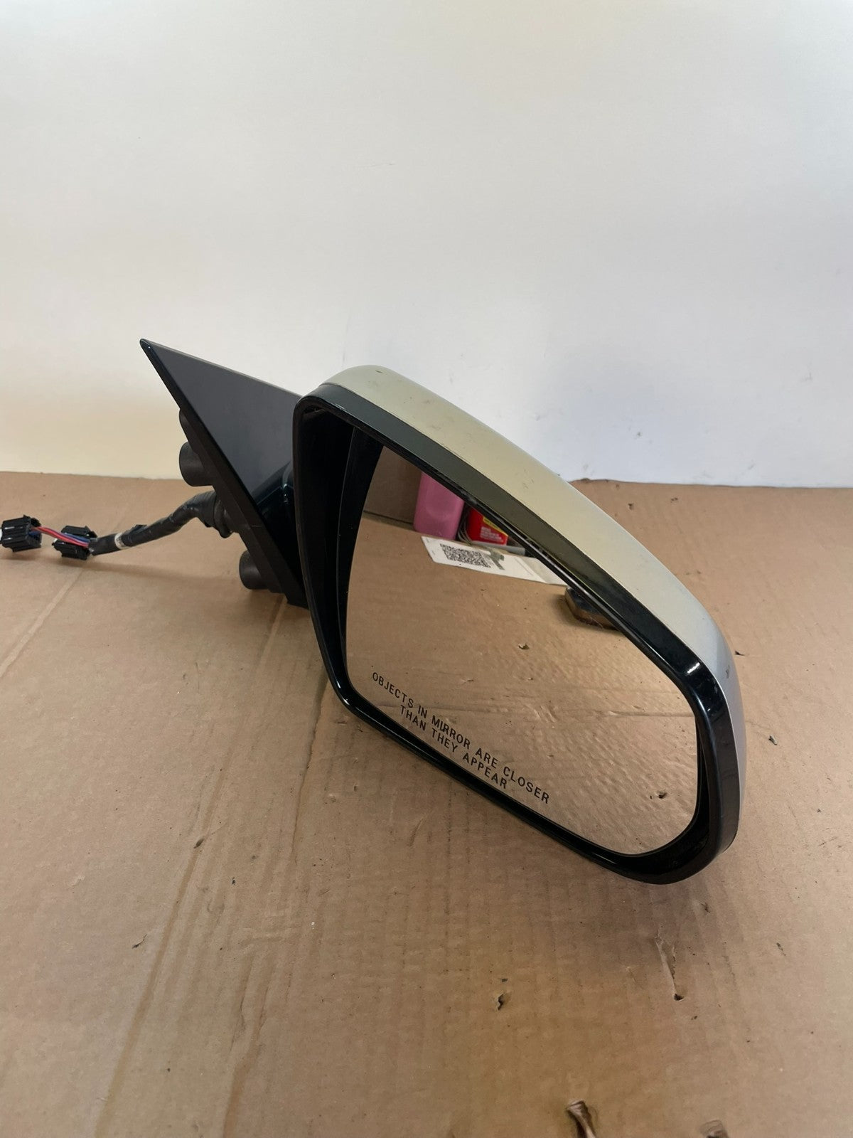 2010 to 2015 Cadillac SRX Right Passenger Rh Side Door Mirror AG7760 DW2