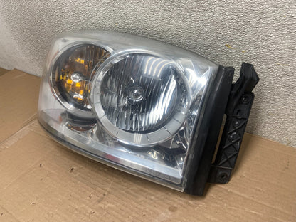2006 to 2008 Dodge Ram 2500 Right Passenger Halogen Headlight AA8718 DW1